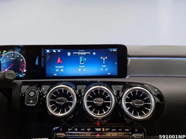 Mercedes-Benz A 200 AMG Line