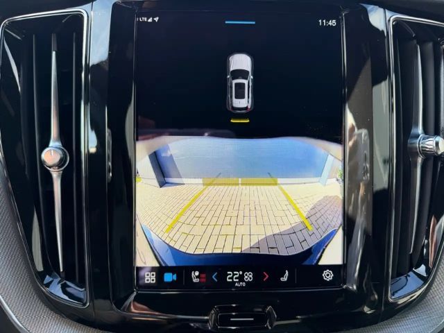 Volvo XC60 Dark Plus