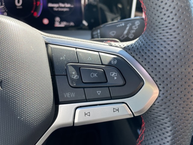 Volkswagen Golf 2.0 TSI Golf VIII