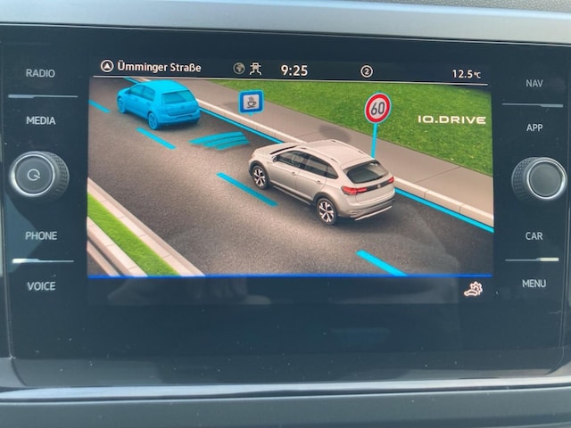 Volkswagen Taigo 1.0 TSI DSG R-Line