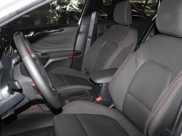 Ford Focus ST Line Wagon