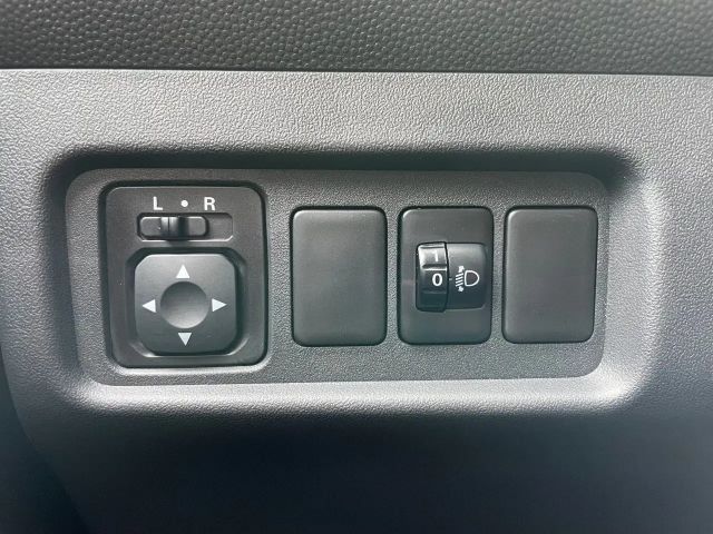 Mitsubishi Space Star Star