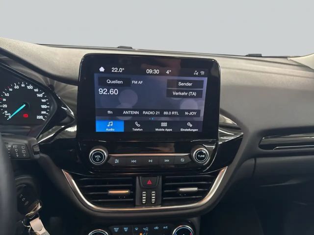 Ford Puma EcoBoost Titanium