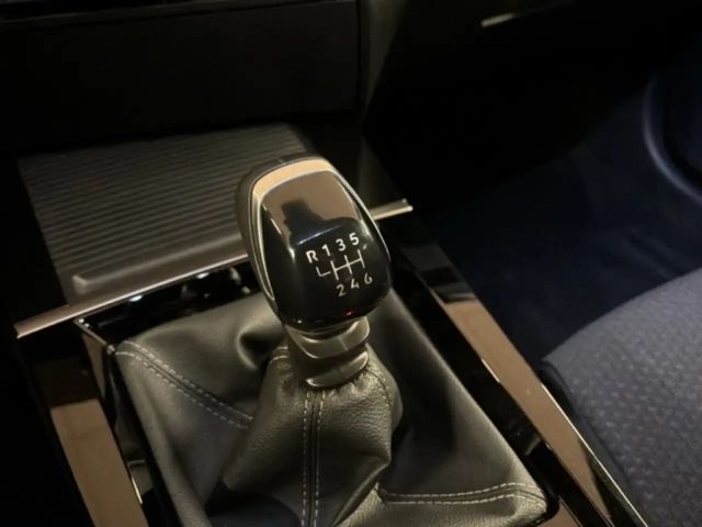 Opel Astra Edition Sports Tourer