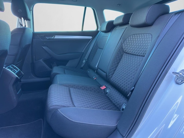 Skoda Superb 2.0 TDI Ambition Combi