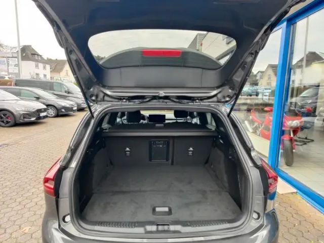 Ford Focus ST Line Wagon