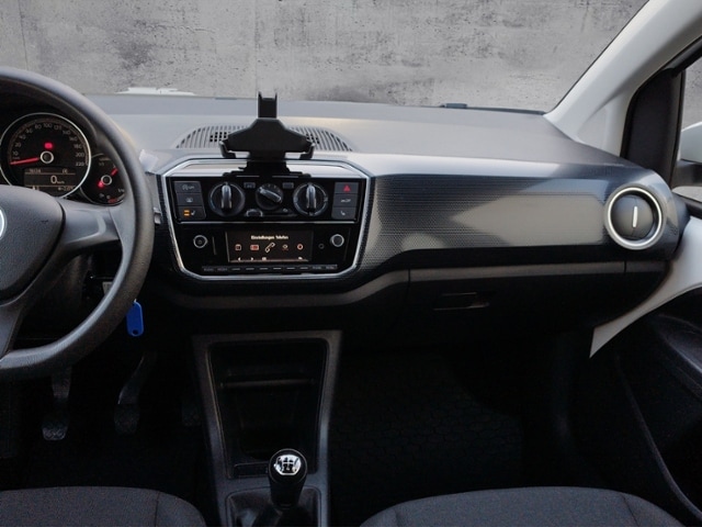 Volkswagen up! Move Move up!