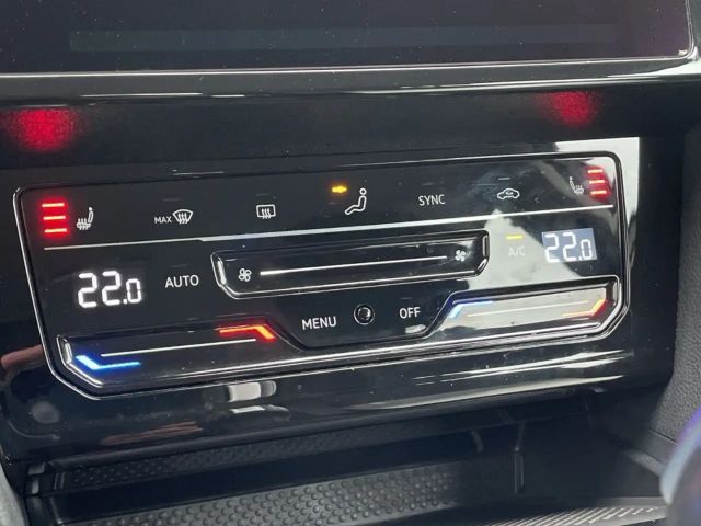 Volkswagen Passat 1.5 TSI Business DSG Variant