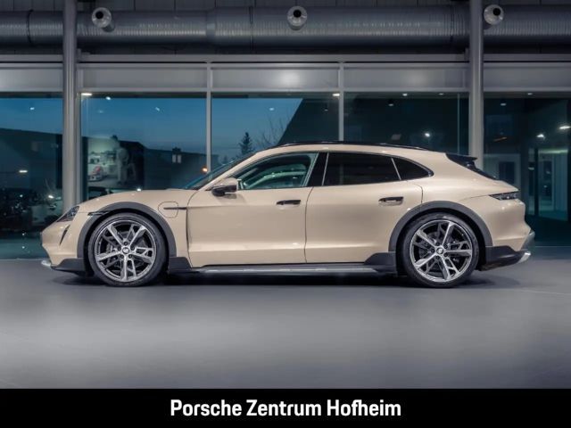 Porsche Taycan 4 Cross Turismo