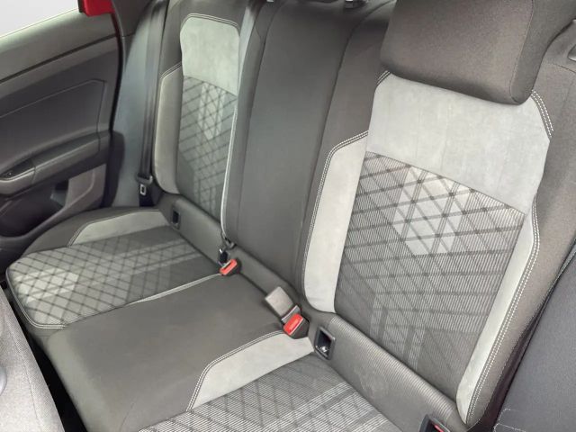 Volkswagen Taigo 1.0 TSI DSG R-Line