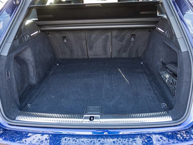 Audi A4 35 TFSI Avant S-Tronic