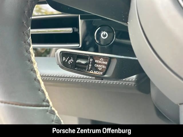 Porsche Taycan 4S Cross Turismo