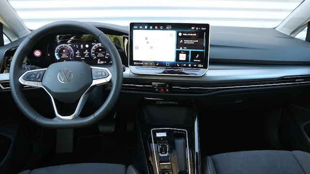 Volkswagen Golf Golf 2.0     StyleDT110 TDID7F