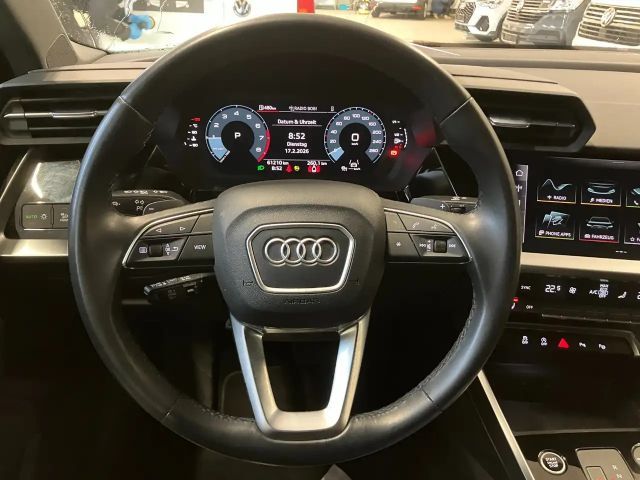 Audi A3 30 TFSI S-Tronic Sedan