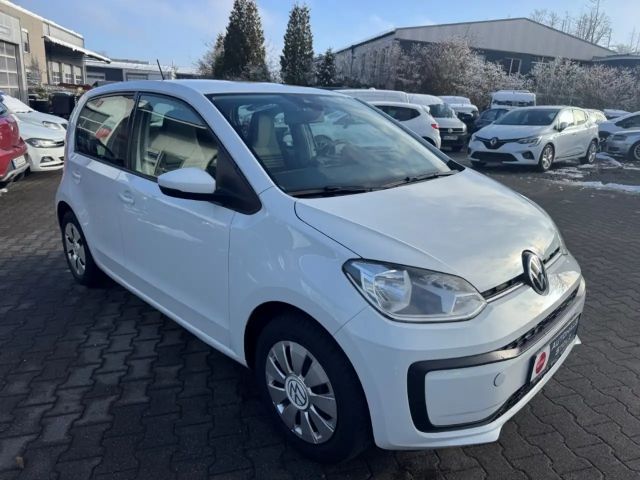 Volkswagen up! Active