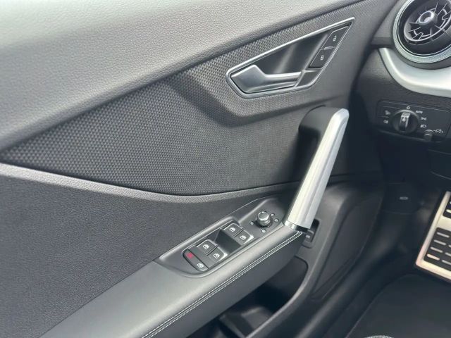 Audi SQ2 2.0 TFSI Quattro S-Tronic