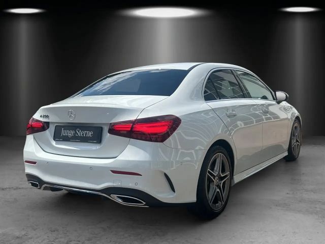 Mercedes-Benz A 200 AMG Line