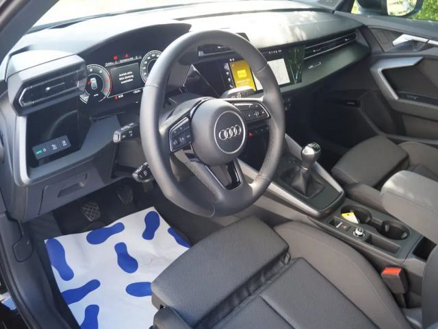 Audi A3 30 TDI Sedan