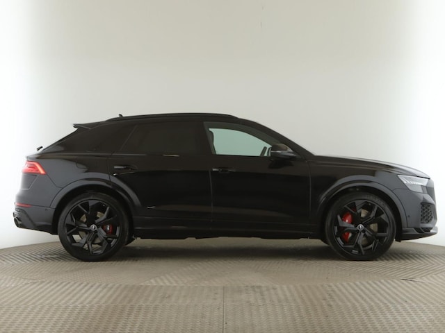 Audi RS Q8 Quattro