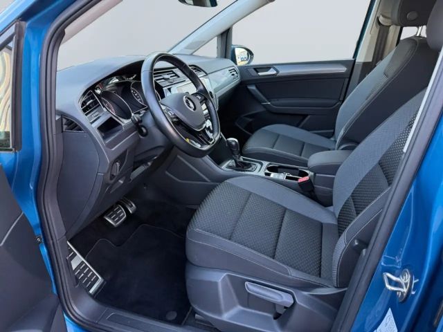 Volkswagen Touran 1.5 TSI DSG