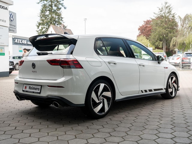 Volkswagen Golf 2.0 TSI