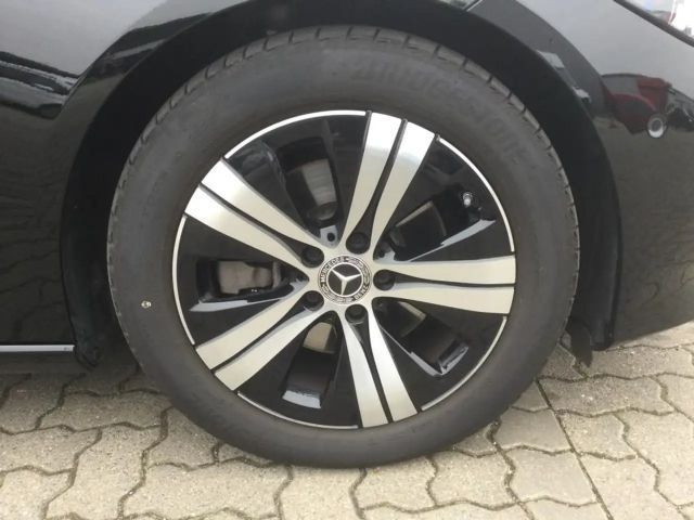 Mercedes-Benz C 200 4MATIC AVANTGARDE Estate