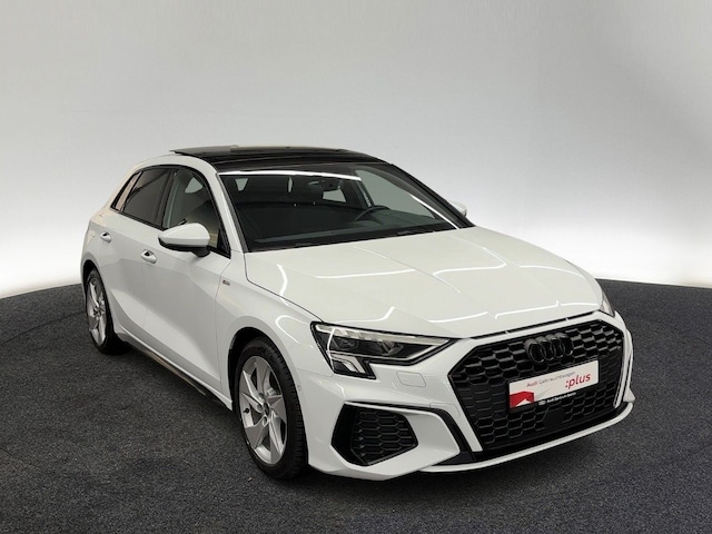 Audi A3 35 TFSI S-Line S-Tronic Sportback