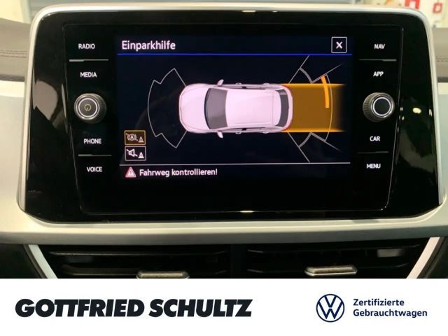 Volkswagen T-Roc GOAL TSI NAVI SITZHEIZUNG EINPARKHILFE LED