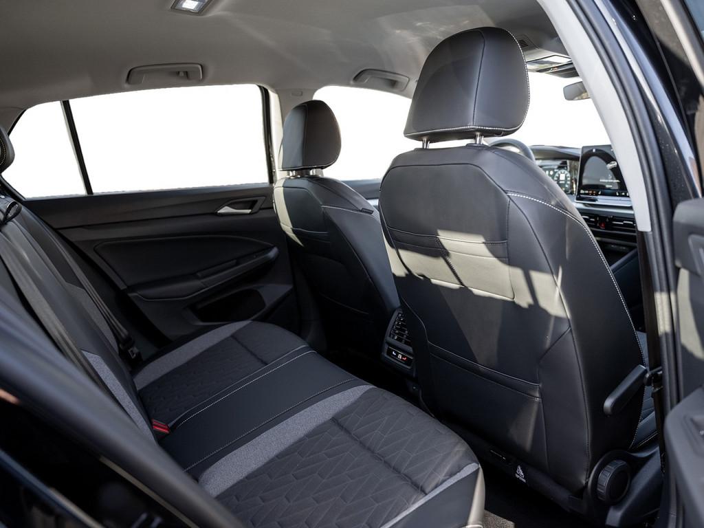 Volkswagen Golf 1.5 TSI Golf VIII