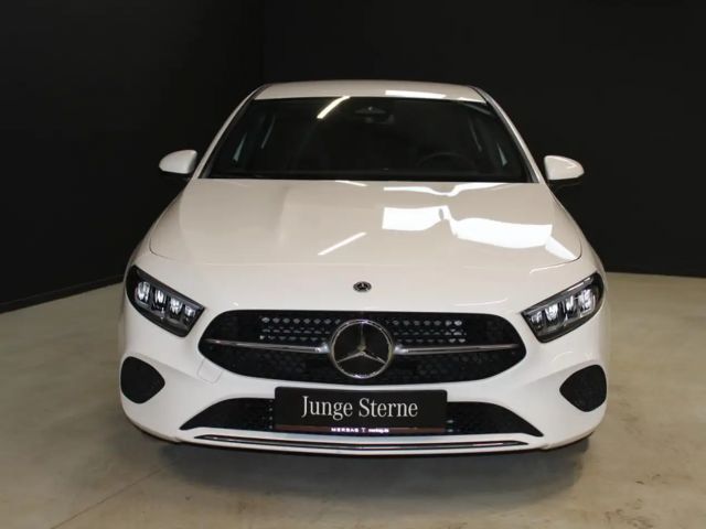 Mercedes-Benz A 180 Progressive