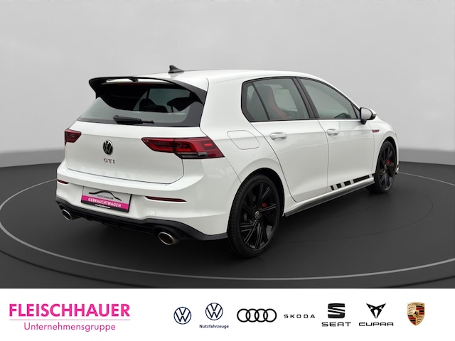 Volkswagen Golf 2.0 TSI Golf VIII Plus