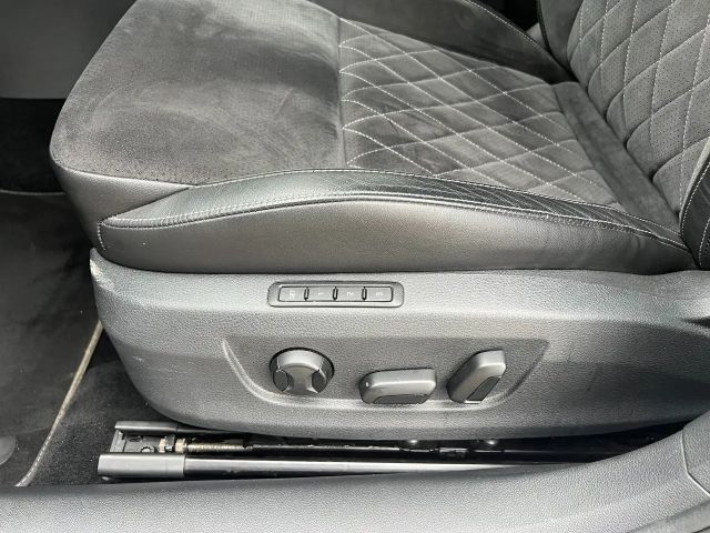 Skoda Superb Sportline iV