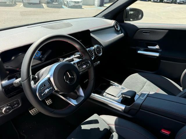 Mercedes-Benz EQA 300 4MATIC