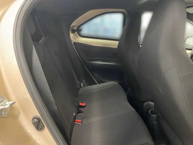 Toyota Aygo X 1.0 VVT-i Hatchback Team D