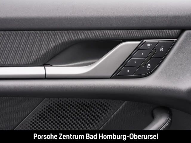 Porsche Taycan Performance Plus