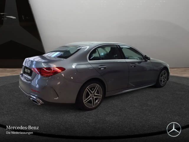 Mercedes-Benz C 180 AMG Line Sedan
