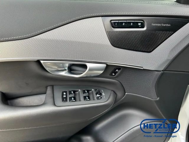 Volvo XC90 AWD Dark Plus Recharge