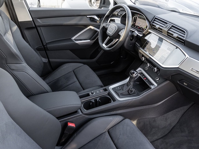 Audi Q3 35 TFSI S-Tronic