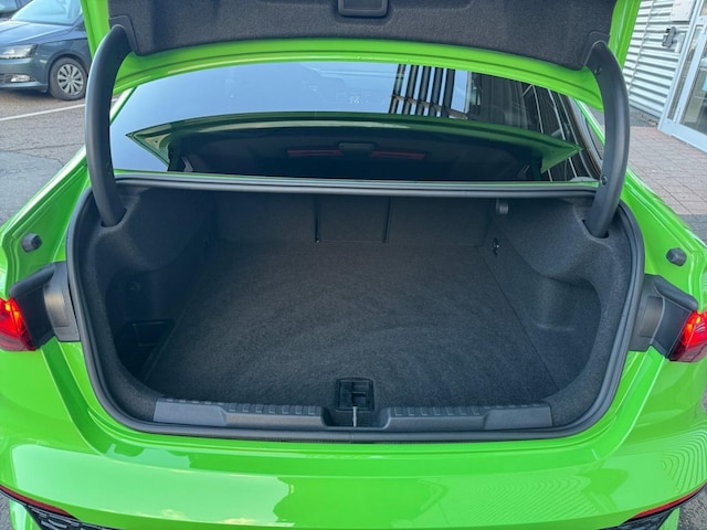 Audi RS3 Quattro S-Tronic Sedan