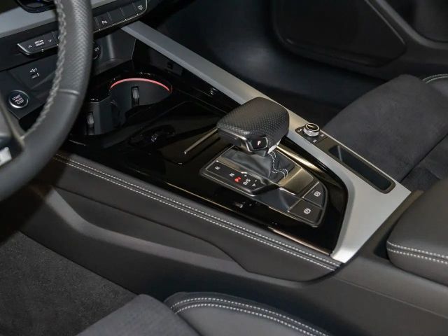Audi A4 40 TFSI S-Line