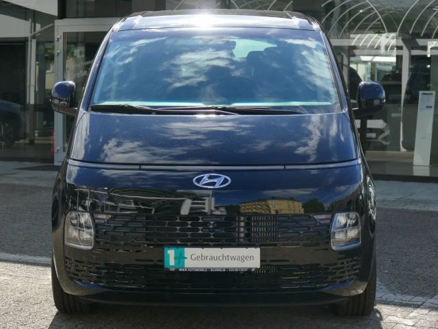 Hyundai Staria Trend