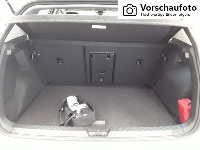 Volkswagen Golf 1.5 TSI Golf VIII Life