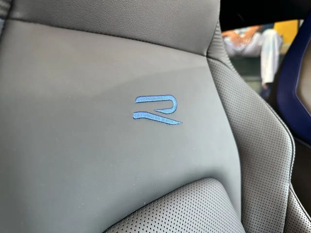 Volkswagen Golf 2.0 TSI DSG