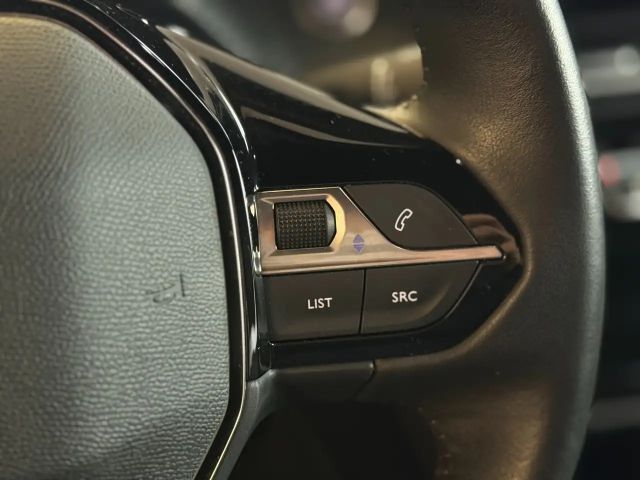 Peugeot E-2008 Allure Pack