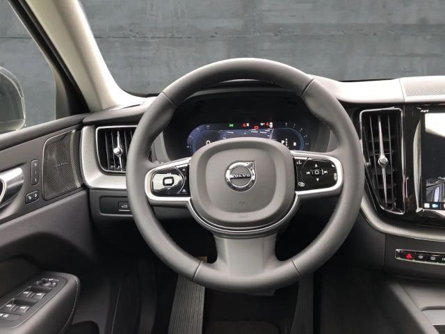 Volvo XC60 AWD Dark Plus