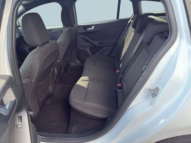 Ford Focus EcoBoost ST Line Wagon