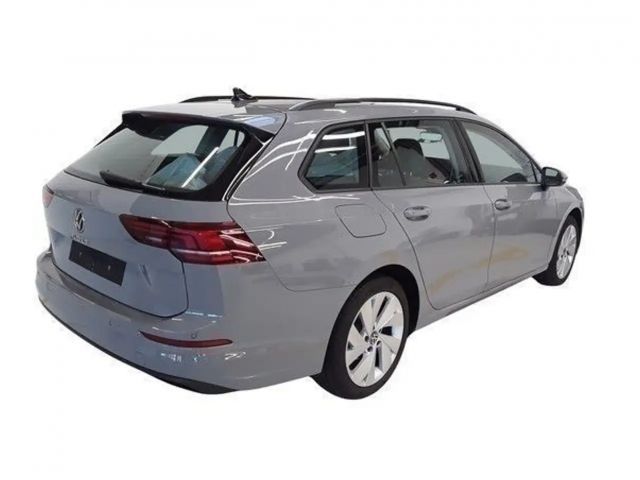 Volkswagen Golf 1.5 TSI Life Variant