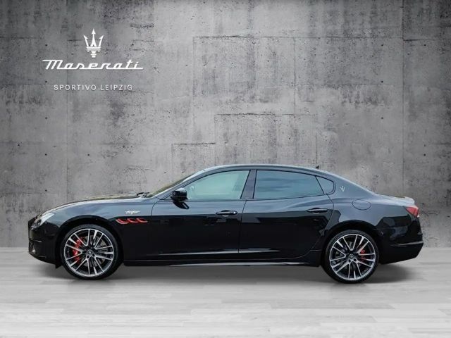 Maserati Quattroporte Trofeo