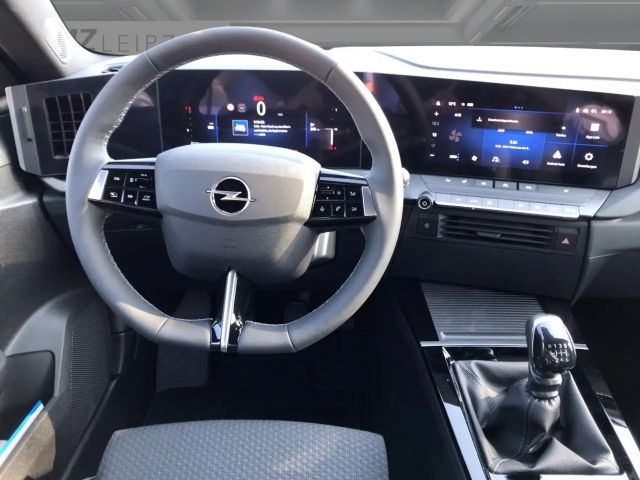 Opel Astra 1.2 Turbo Enjoy Turbo