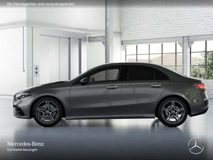Mercedes-Benz A 220 4MATIC AMG Line